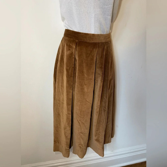Vintage MJ Concepts in Sportswear Brown Velvet Midi Long Skirt - Picture 2 of 8